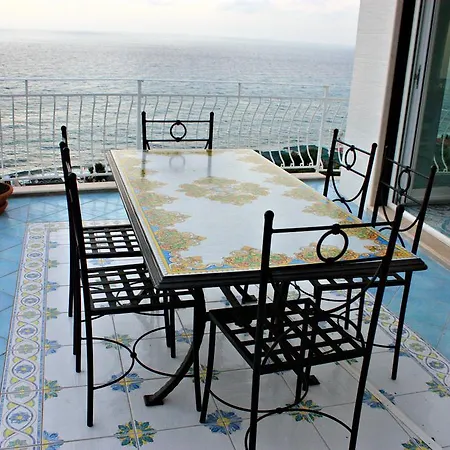 Bella Apartment *